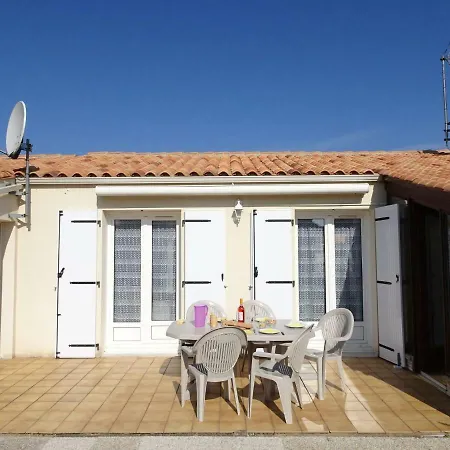 Holiday Les Lauriers *
