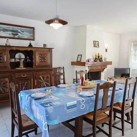 Holiday Les Lauriers Holiday home Saint-Pierre-d'Oleron